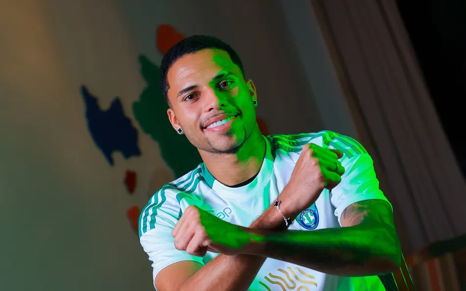 Atlético-MG encaminha contratação de Alexsander, volante ex-Fluminense