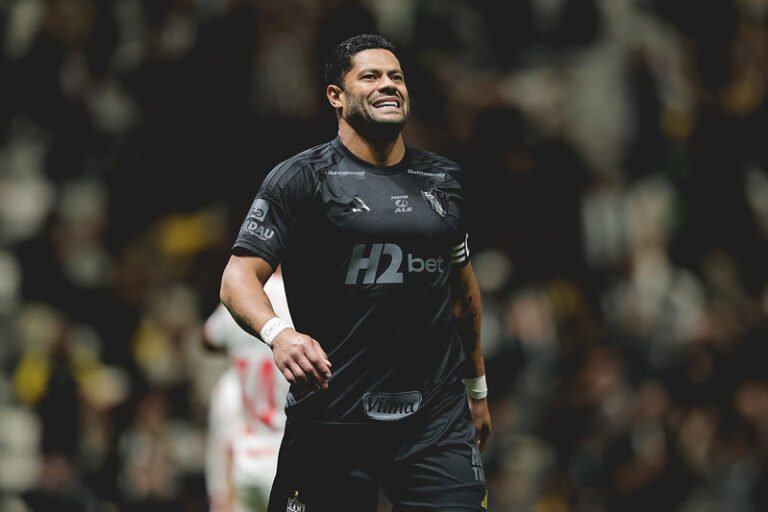 Hulk destaca foco na Copa do Brasil, relembra final perdida e minimiza clima de revanche: “Cada jogo é uma história”