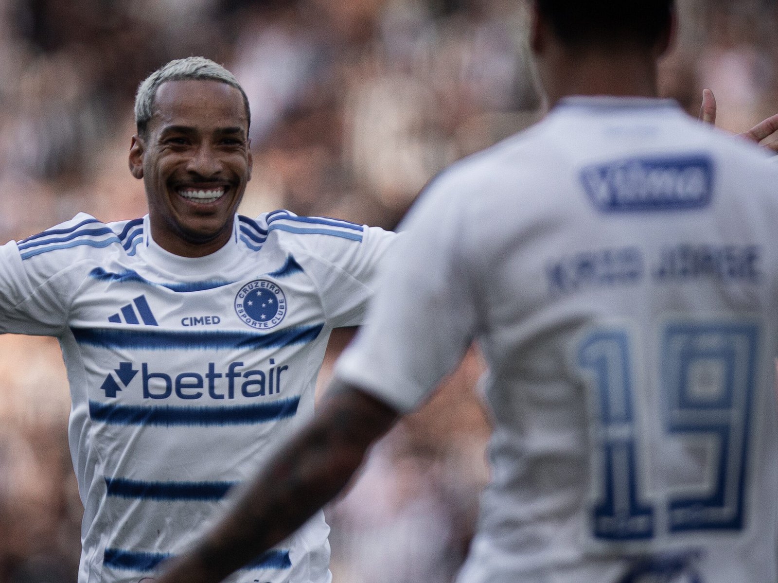 Contra o Botafogo, Cruzeiro alcança feito inédita em sua história