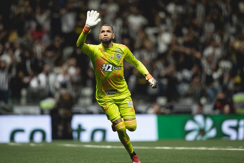 Everson festeja classificação na Copa do Brasil, elogia Flamengo e projeta continuidade na competição: “Saímos mais fortalecidos”