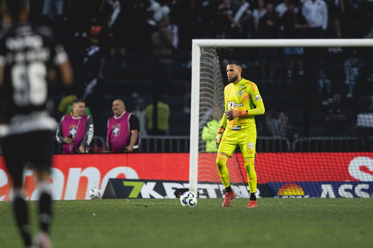 Everson avalia empate como ‘decepcionante’, e projeta duelo diante o Grêmio