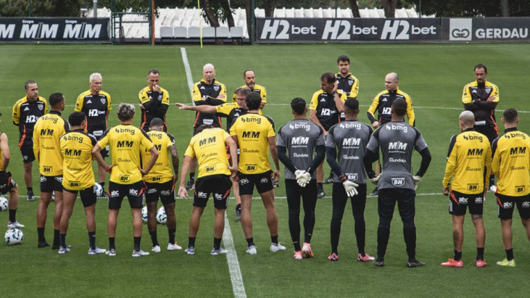 Atlético-MG: Cuca tem reforços para decisão diante do Flamengo