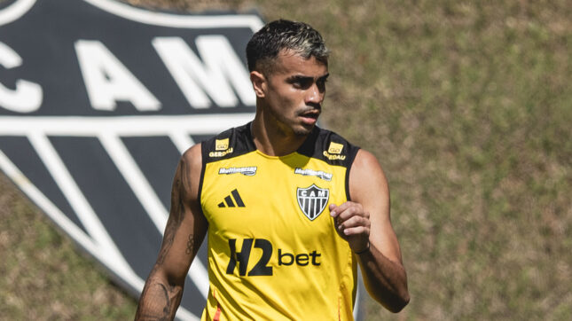Cuca vê diferenças entre Scarpa e Reinier e fala sobre atuação de reforços no Atlético